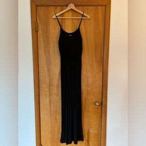 Lush Women’s Size Small Black Maxi Dress Adjustable Spaghetti Straps NWT